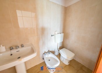 Independent house La Morra - photo 9