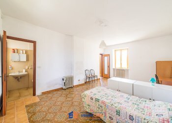 Independent house La Morra - photo 14