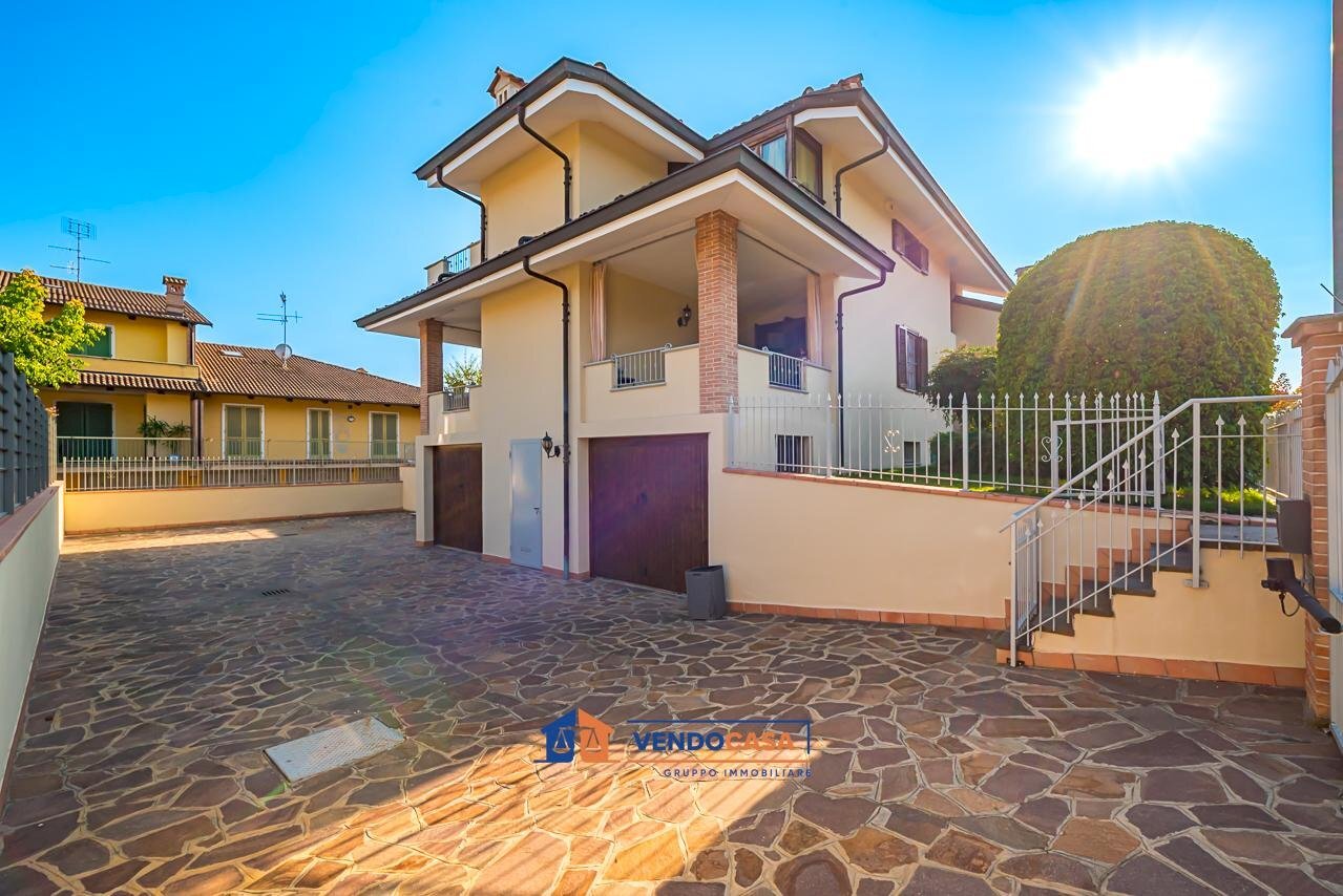 Independent house Cherasco - photo 2