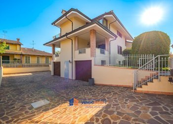 Independent house Cherasco - photo 2