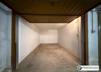 Foto 2 - Box Via Palestro
 
7, Loano - foto 2