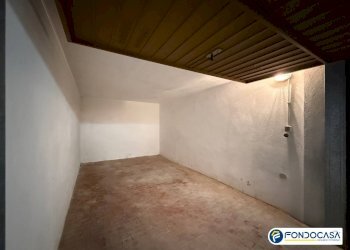 Foto 3 - Box Via Palestro
 
7, Loano - foto 3