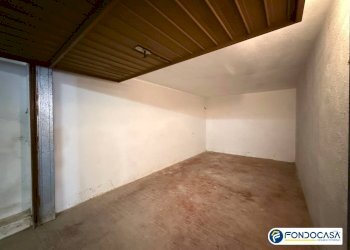 Foto 4 - Box Via Palestro
 
7, Loano - foto 4