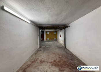 Foto 17 - Box Via Palestro
 
7, Loano - foto 17