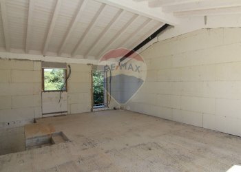 Stanza vuota - Casa semi indipendente Via 5 Vette, Cuasso al Monte - foto 26