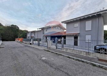 Casa all\'aperto - Casa semi indipendente Via 5 Vette, Cuasso al Monte - foto 36