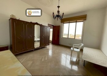 camera da letto - Villa Bifamiliare ARTURO BASILE, Canicattini Bagni - foto 11