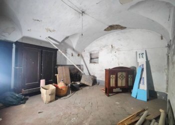 Stanza non arredata - Two-room apartment piazza Guglielmo Marconi, Ceriana - photo 4