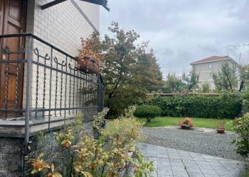 Giardino - Quadrilocale strada alla Fornace, Biella - foto 3