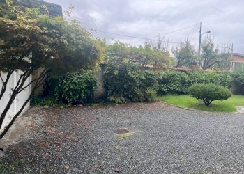 Giardino - Quadrilocale strada alla Fornace, Biella - foto 8