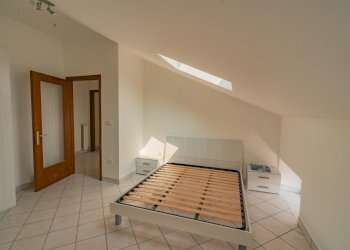 Three-room apartment Via Mazzini, Caraglio - photo 11