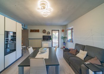 Casale Via Centallo, Dronero - foto 9