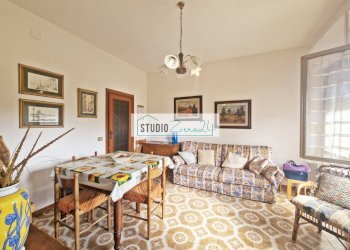 Foto 11 - Three-room apartment Via del Secco
 
20, Camaiore - photo 11