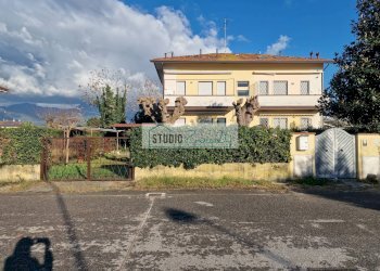 Foto 4 - Three-room apartment Via del Secco
 
20, Camaiore - photo 4