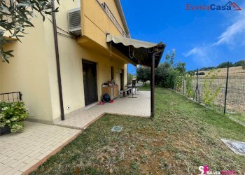 Quadrilocale Via Suor Balducci 26, Ostra - foto 1