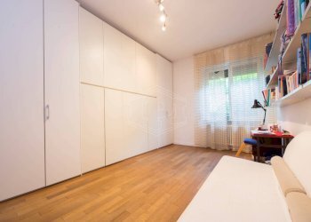 Villa Salita alla Chiesa di Fegino, Genova (zona Cornigliano) - foto 17