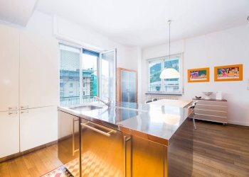 Villa Salita alla Chiesa di Fegino, Genova (zona Cornigliano) - foto 25