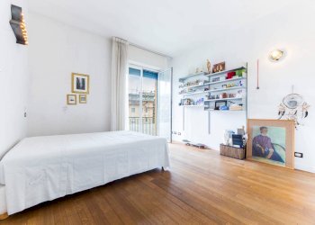 Villa Salita alla Chiesa di Fegino, Genova (zona Cornigliano) - foto 31