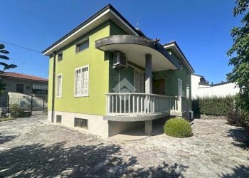 Villa Via San Giovanni Bosco, Trezzo sull'Adda - foto 1