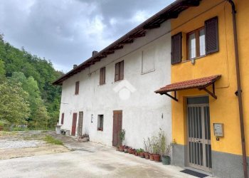 Rustic Via Berria, Benevello - photo 1