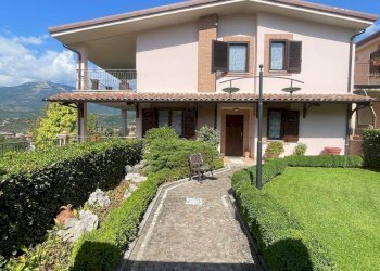 Foto 1 - Villa via delle margherite
 
5, Alatri - foto 1