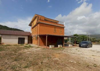 Foto 4 - Stabile - Palazzo via Madonna delle Grazie
 
55, Priverno - foto 4