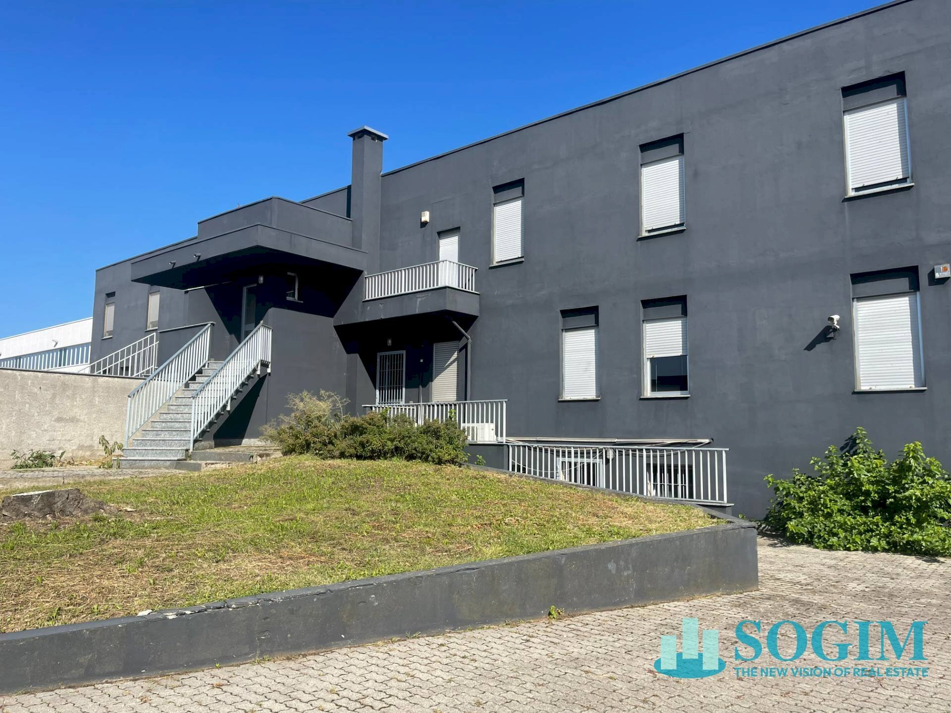 Foto 1 - Capannone via enrico fermi
 
7, Burago di Molgora - foto 1