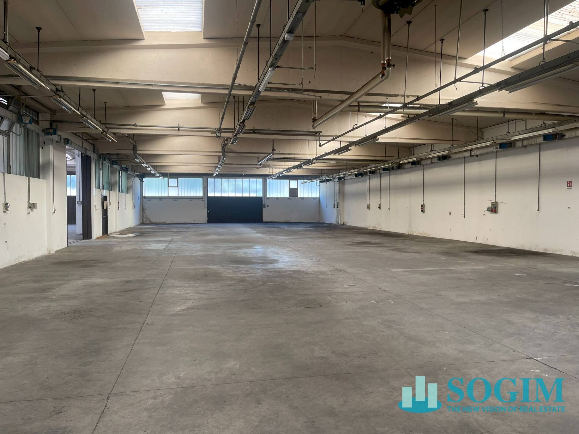 Foto 2 - Capannone via enrico fermi
 
7, Burago di Molgora - foto 2