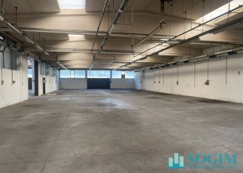 Foto 2 - Capannone via enrico fermi
 
7, Burago di Molgora - foto 2