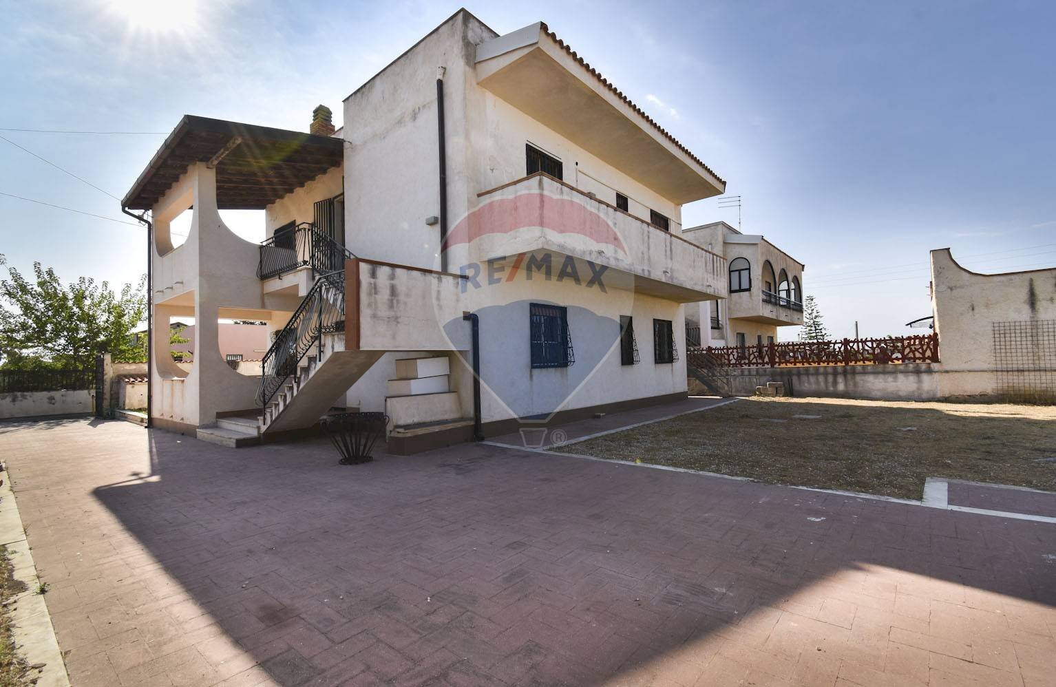 Edificio all\'aperto - Villa Viale Dei Pini
 
44, Augusta - photo 3