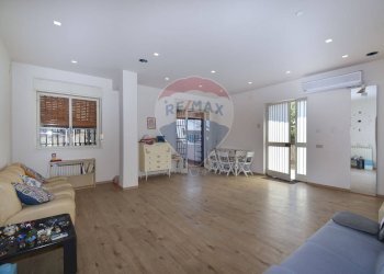 Soggiorno - Villa Viale Dei Pini
 
44, Augusta - foto 8