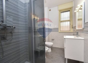Bagno - Villa Viale Dei Pini
 
44, Augusta - foto 14