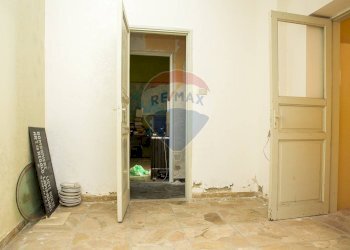 Stanza vuota - Casa semi indipendente Via Umberto I
 
304, Nizza di Sicilia - foto 5