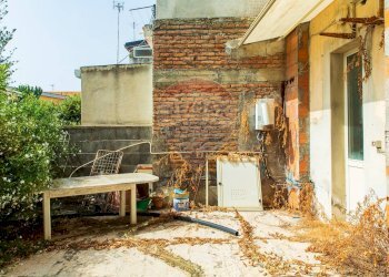 Casa all\'aperto - Casa semi indipendente Via Umberto I
 
304, Nizza di Sicilia - foto 23