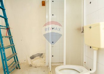 Bagno - Casa semi indipendente Via Umberto I
 
304, Nizza di Sicilia - foto 26