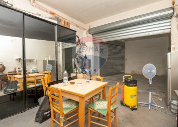 Sala da pranzo - Quadrilocale Via Angelo Alberghina
 
6, Caltagirone - foto 45