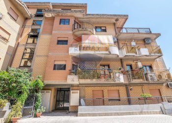 Edificio all\'aperto - Quadrilocale Via Angelo Alberghina
 
6, Caltagirone - foto 47