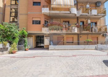 Edificio all\'aperto - Quadrilocale Via Angelo Alberghina
 
6, Caltagirone - foto 48