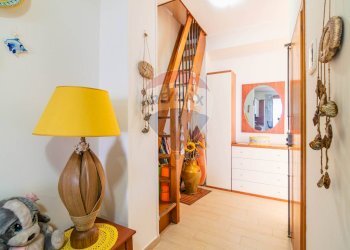 Hall / corridoio - Appartamento Via Cristoforo Colombo
 
14, Riposto - foto 3