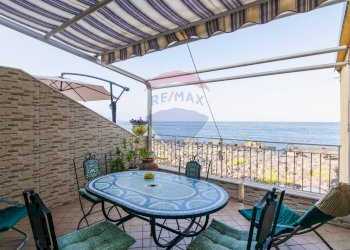 Terrazza 1° piano vista mare - Appartamento Via Cristoforo Colombo
 
14, Riposto - foto 8