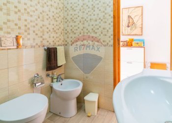 Bagno - Appartamento Via Cristoforo Colombo
 
14, Riposto - foto 13