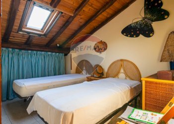 Seconda Camera da letto matrimoniale 2° piano - Appartamento Via Cristoforo Colombo
 
14, Riposto - foto 26