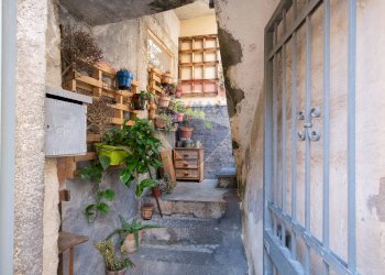 Scale - Casa semi indipendente Via Cavallotti
 
58, Bronte - foto 2