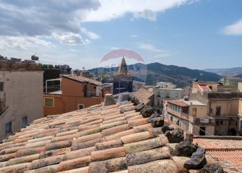 Edificio all\'aperto - Casa semi indipendente Via Cavallotti
 
58, Bronte - foto 19