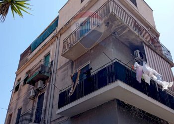 Edificio all\'aperto - Quadrilocale Via Grassi
 
63, Catania - foto 10