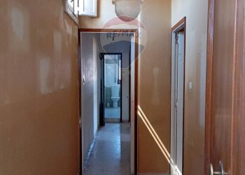 Hall / corridoio - Quadrilocale Via Grassi
 
63, Catania - foto 4