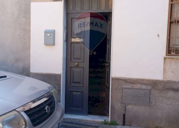 Edificio all\'aperto - Quadrilocale Via Grassi
 
63, Catania - foto 20
