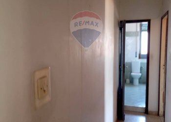 Hall / corridoio - Quadrilocale Via Grassi
 
63, Catania - foto 27