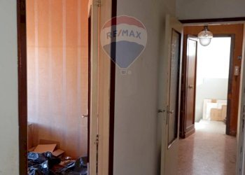 Hall / corridoio - Quadrilocale Via Grassi
 
63, Catania - foto 44