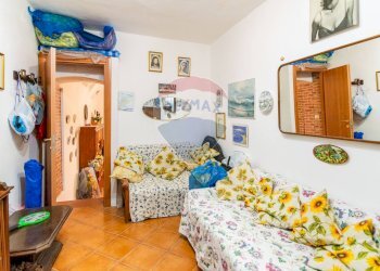 Cameretta - Trilocale Via Antonino Di Sangiuliano
 
139, Catania - foto 22